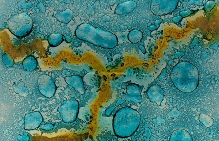 Cast glass countertops by Experience Glass of Carlsbad, California